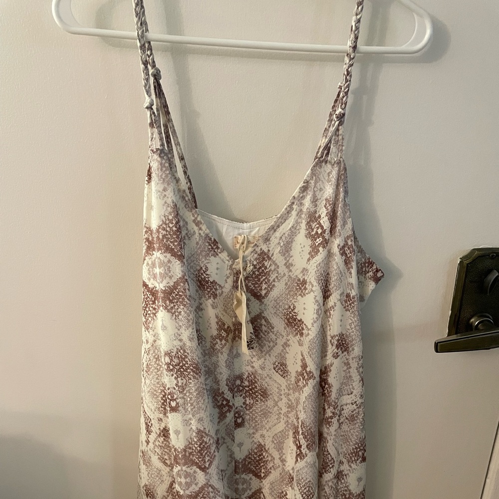 Lauriebelles dress NWT size large